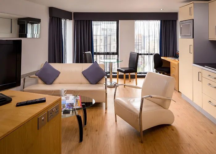 Aparthotel Roomzzz West Leeds (West Yorkshire)